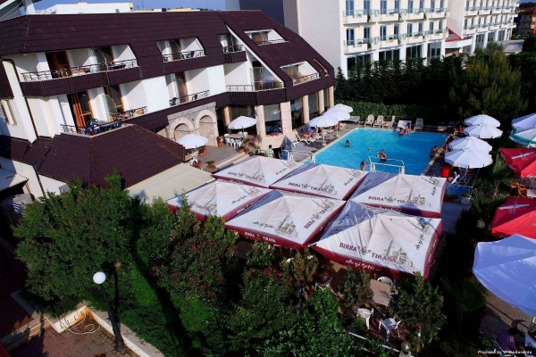 HOTEL OAZ (Kryemëdhej)